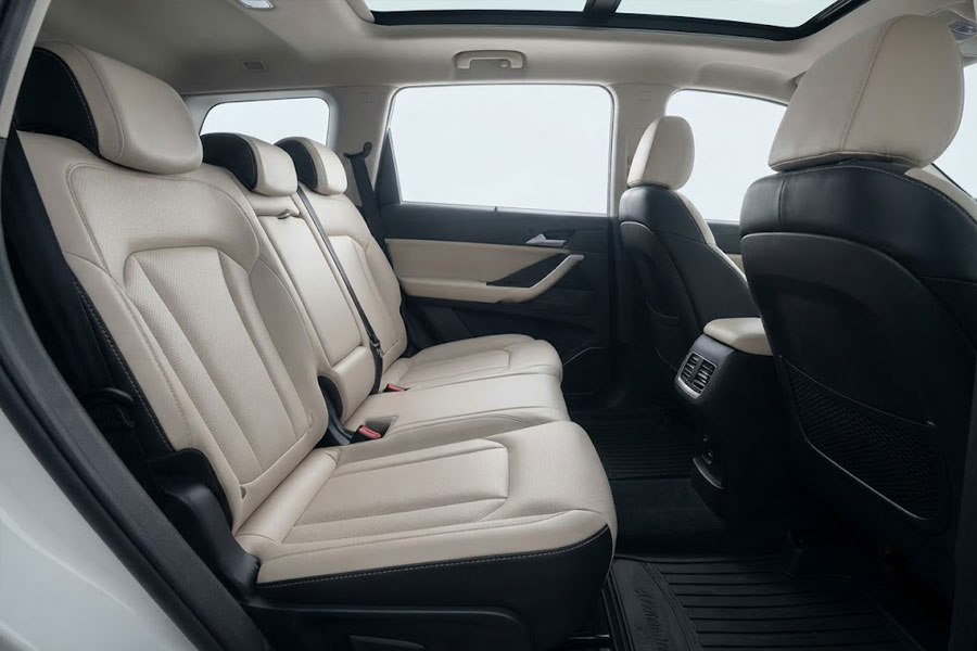 Mahindra XUV700